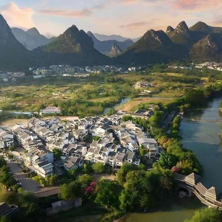 Serene Vale Inn Guilin-Free One Way Pick Up Service To High-Speed Railway Station For 2 Nights 외부 사진