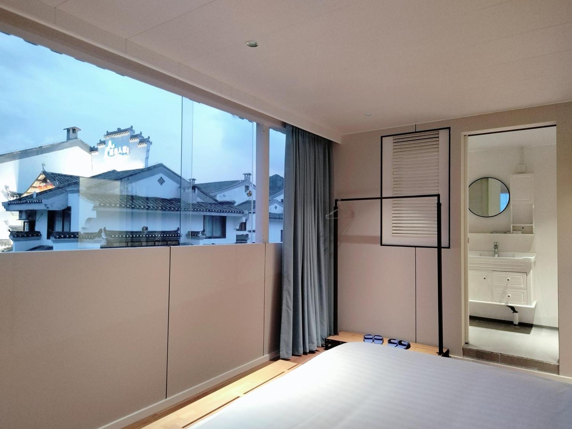 Serene Vale Inn Guilin-Free One Way Pick Up Service To High-Speed Railway Station For 2 Nights 외부 사진